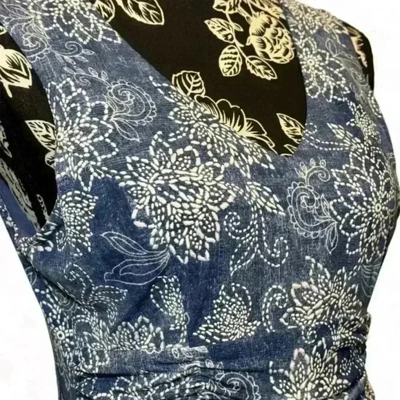 Jessica Howard Women's Petite 6 Blue Floral Fit & Flare Maxi Dress - Picture 2 of 11